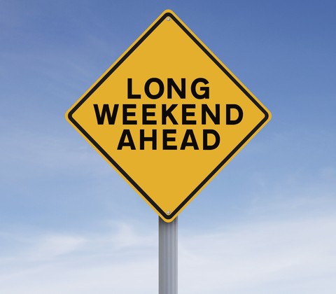 © Rnl | Dreamstime.com - Long Weekend Ahead Photo